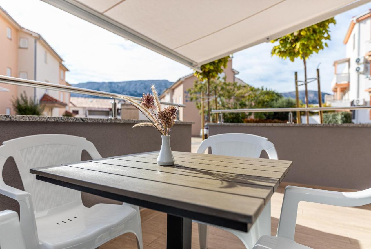 Apartments Crnekovic III Baška Extérieur photo