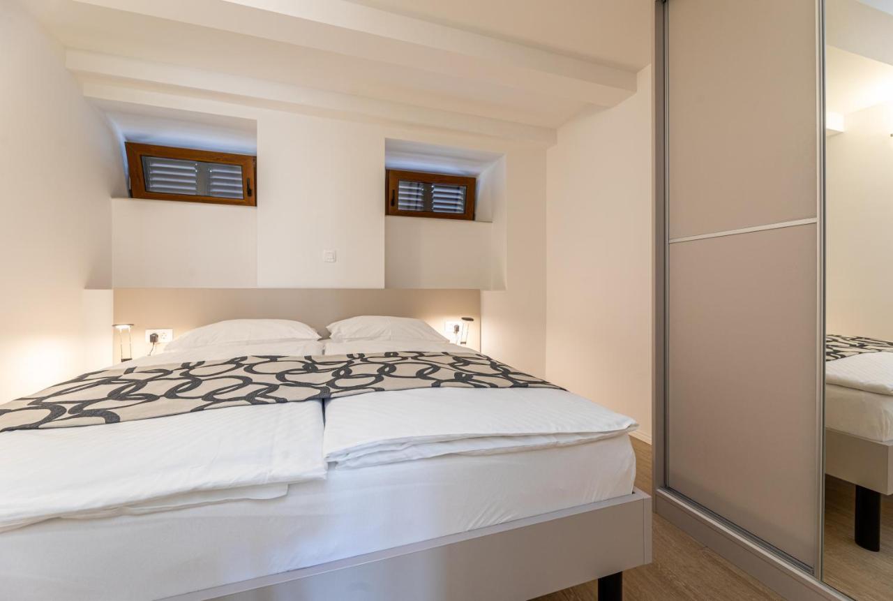 Apartments Crnekovic III Baška Extérieur photo
