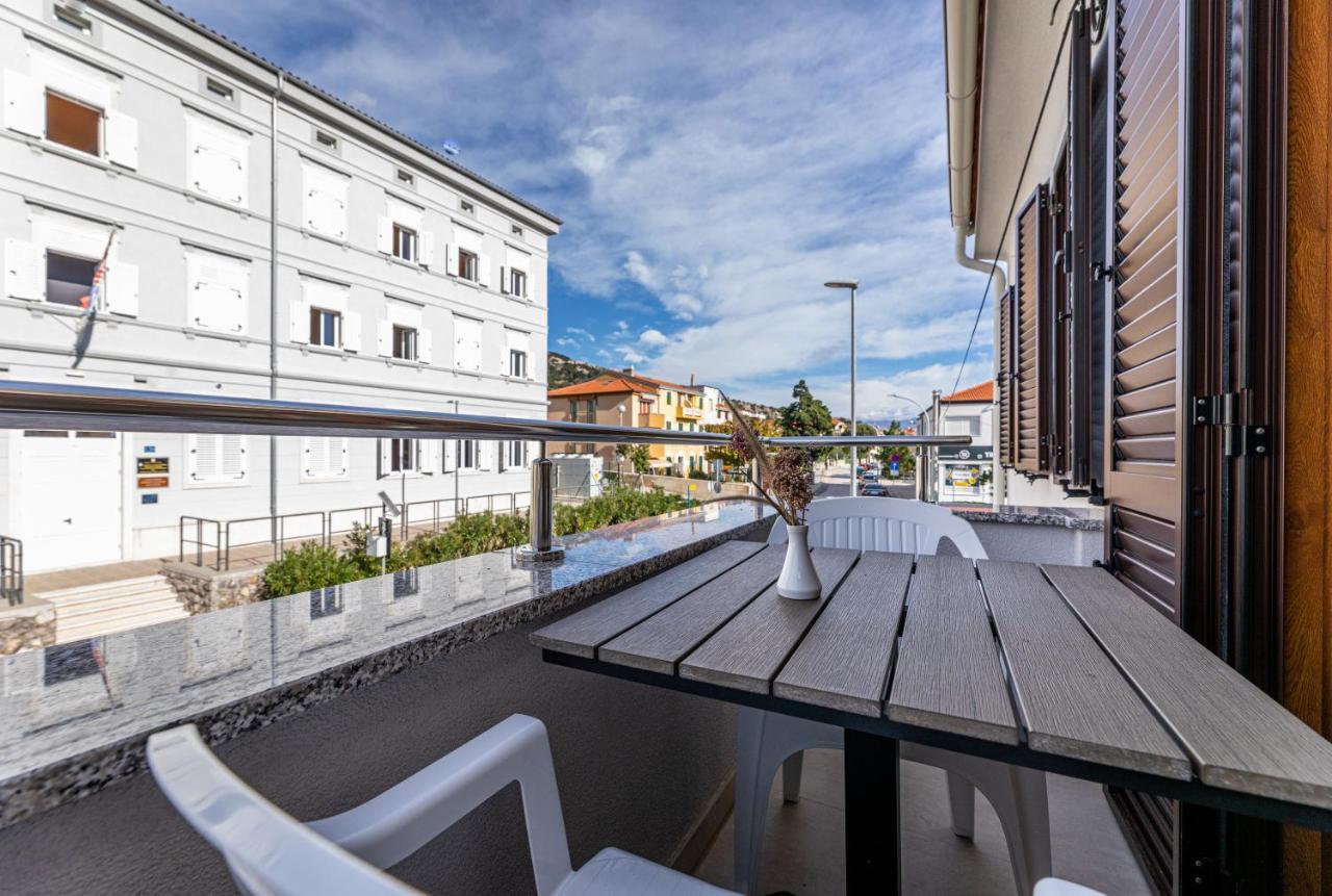 Apartments Crnekovic III Baška Extérieur photo