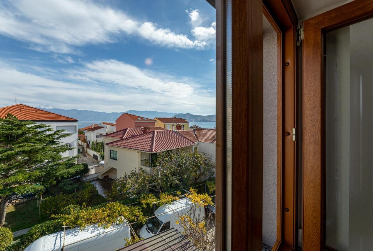 Apartments Crnekovic III Baška Extérieur photo